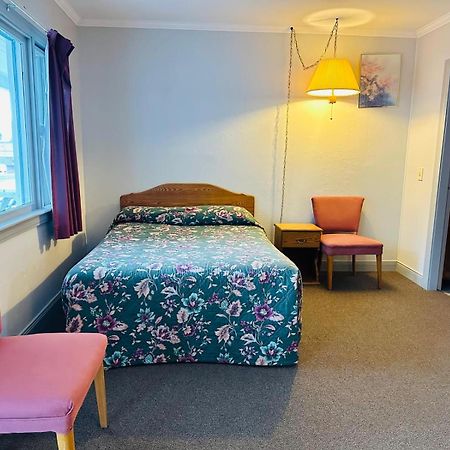 Stiles Motel Hill View Woodstock Esterno foto