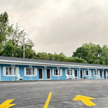 Stiles Motel Hill View Woodstock Esterno foto