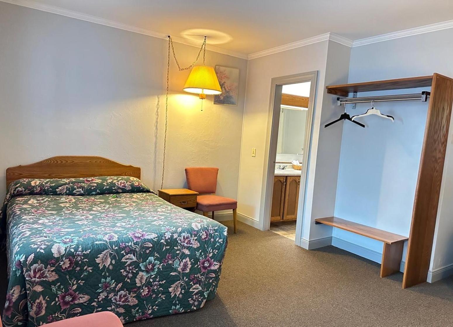 Stiles Motel Hill View Woodstock Esterno foto