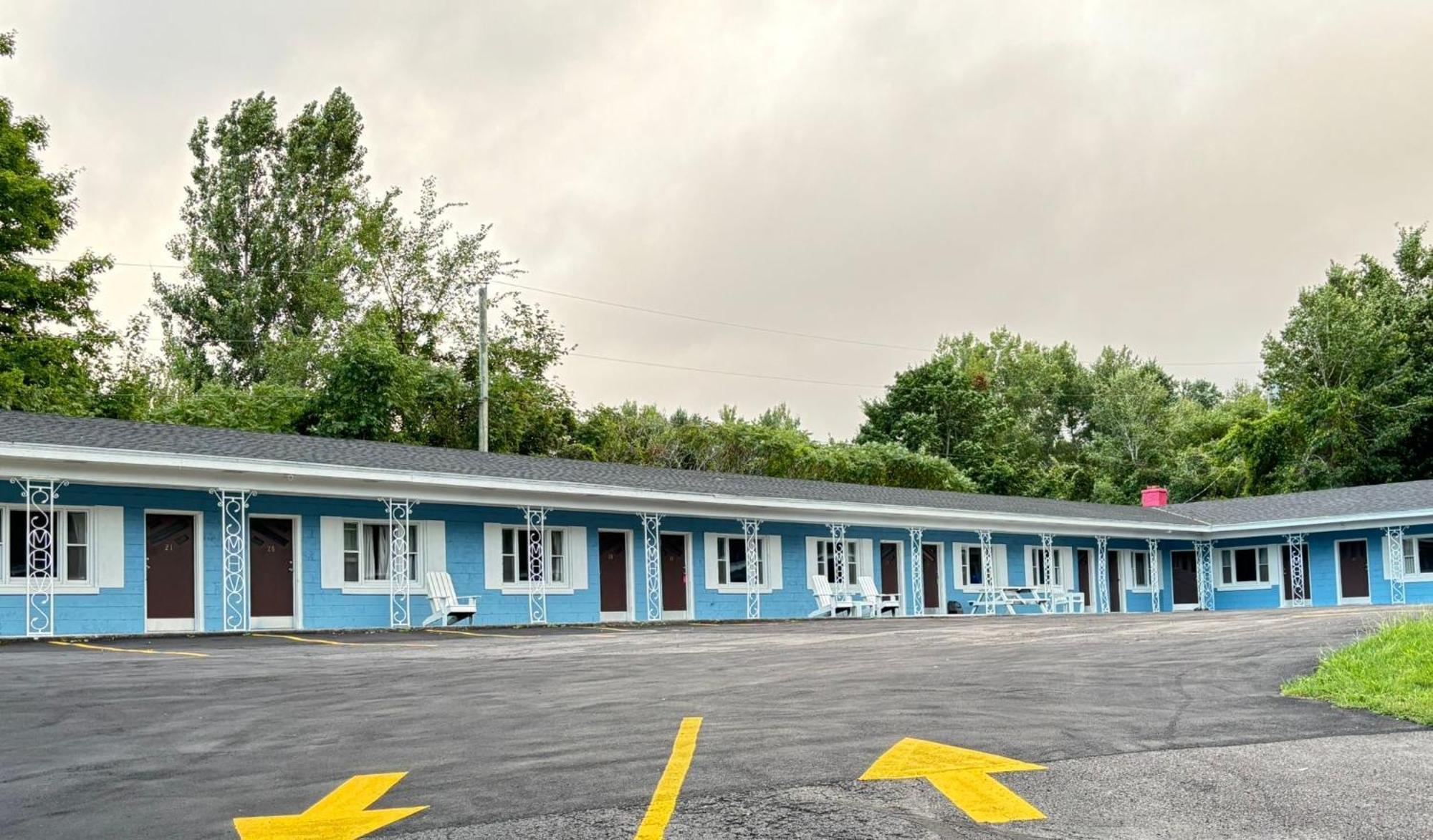 Stiles Motel Hill View Woodstock Esterno foto