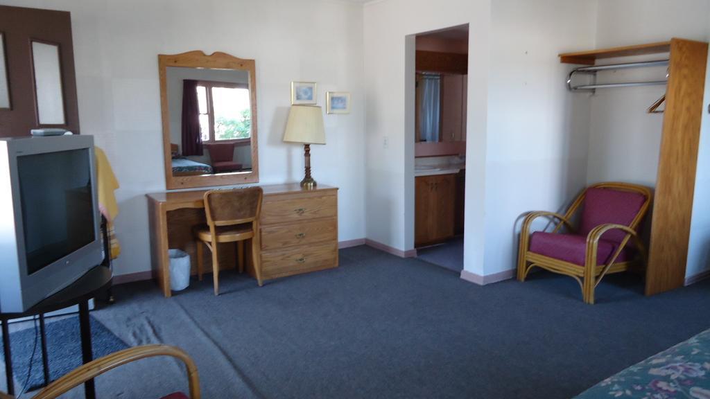 Stiles Motel Hill View Woodstock Esterno foto
